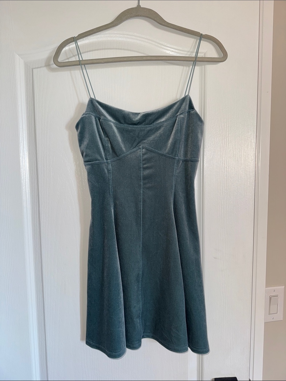 Urban Outfitters dress (M) - Picture 1 of 6